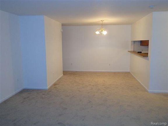 4th image of 3378 Whitaker Dr #53
