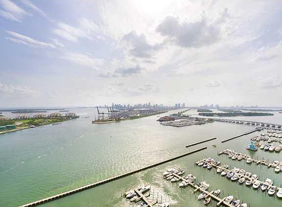 4th image of 286 Bal Bay Dr #6A