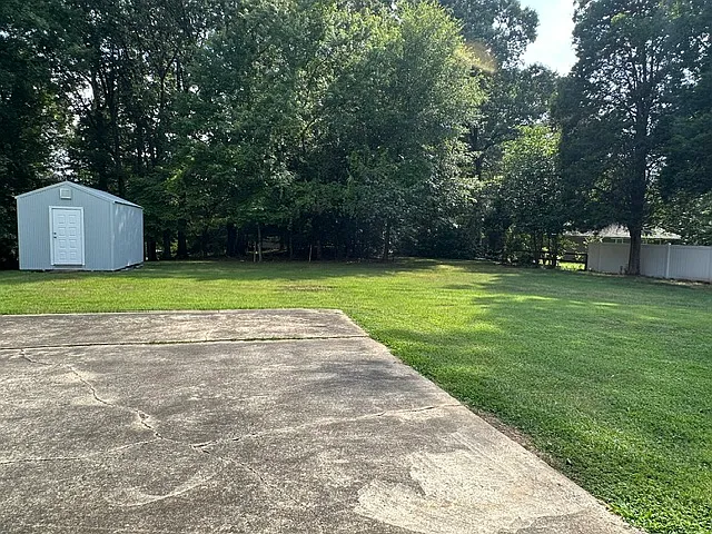 9519 Walkers Ferry Rd — Photo 28