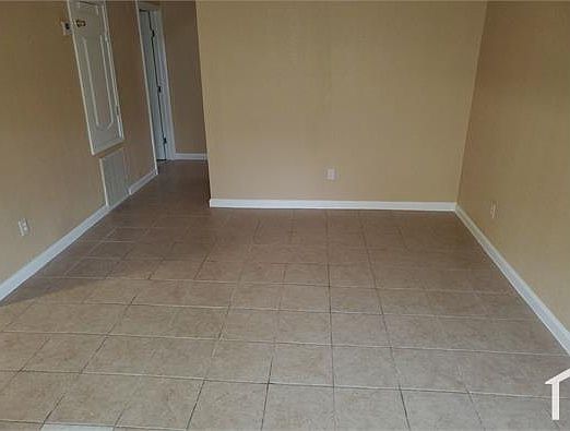 1st image of 11827 Fleming Dr Unit B