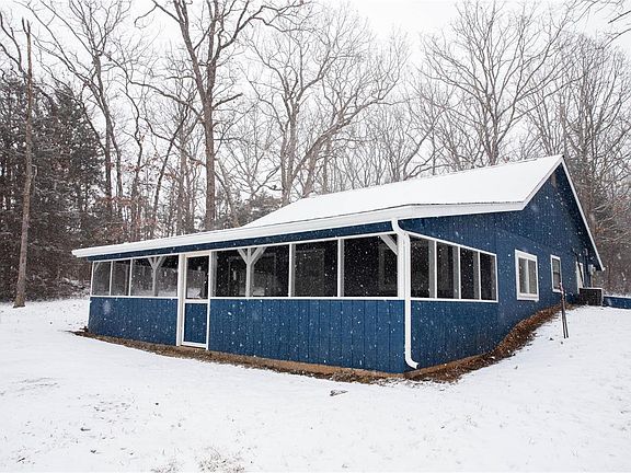 3rd image of 462 Lakeshore Dr