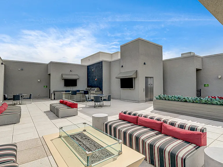 Rooftop lounge