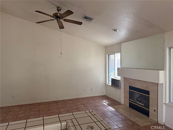 5th image of 12590 High Desert Rd