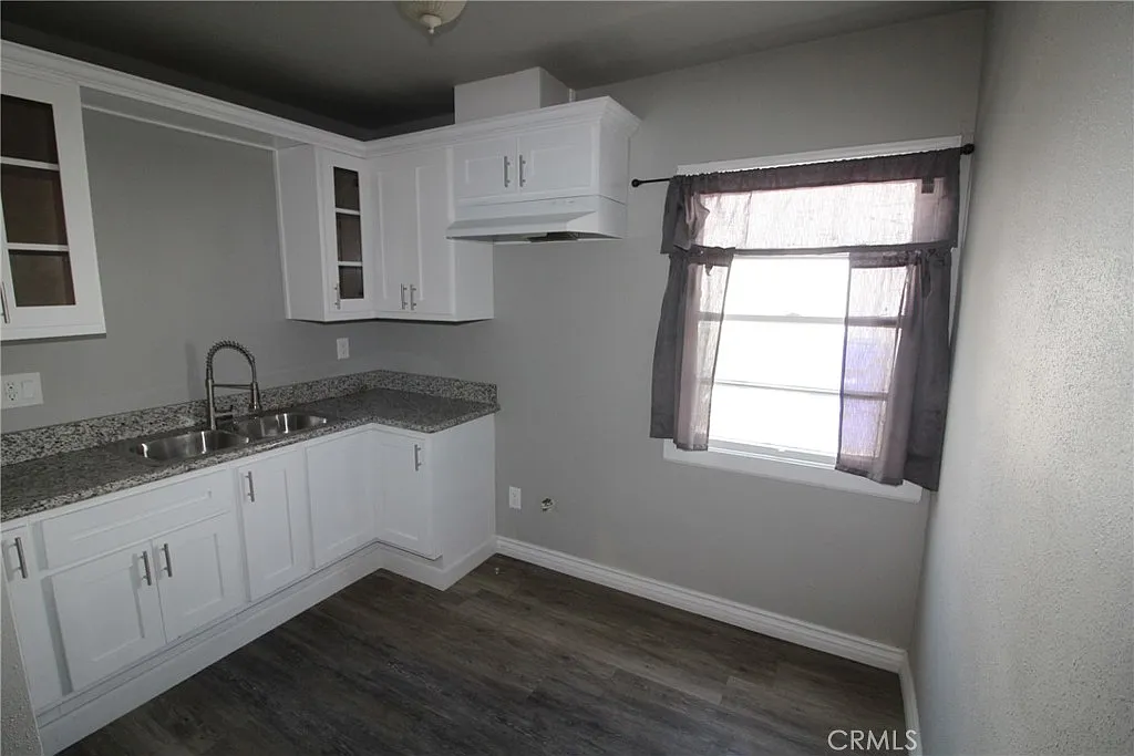 Studio, 500 sqft, $1,480 — Photo 4