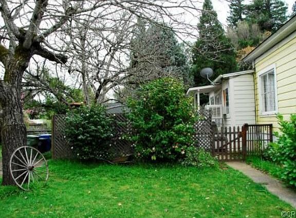 5th image of 1115 W Standley St