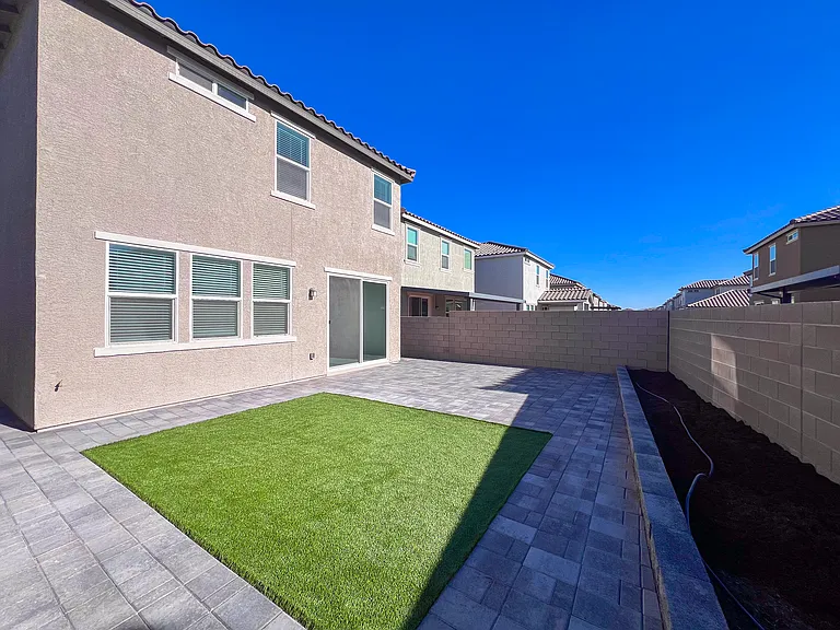 4185 Juniper Pear Ave — Photo 22
