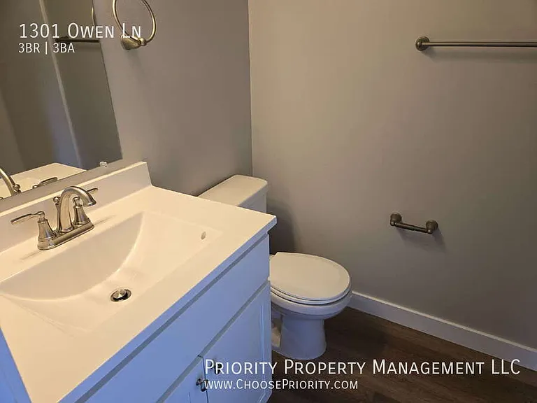 1301 Owen Ln — Photo 12