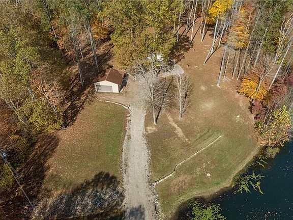 5th image of 860 Fruitdale Dr