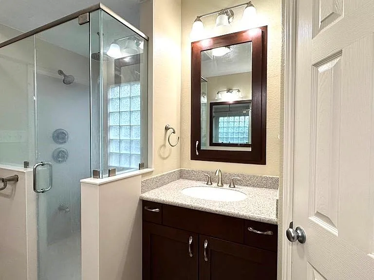 8923 Willow Wind Ln — Photo 16