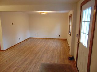 23 Monadnock St #3, Troy, NH 03465