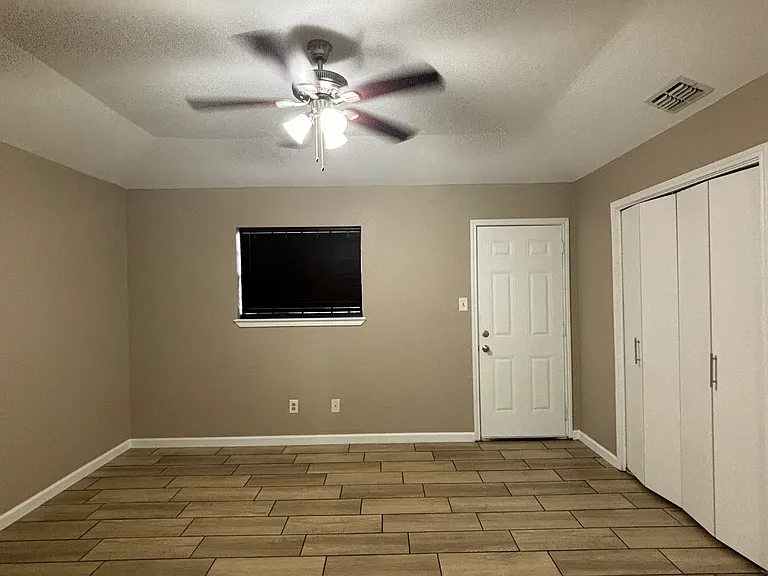 1204 Bryce Dr #4 — Photo 6