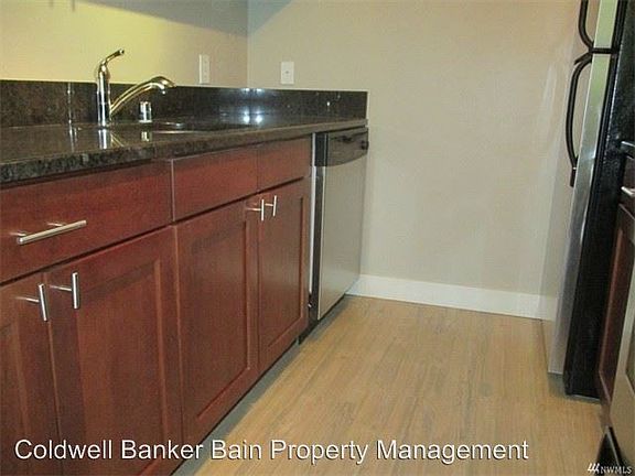 5th image of 15819 NE Leary Way APT 229