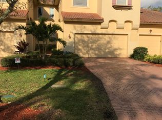 5762 NW 119th Dr, Pompano Beach, FL 33076