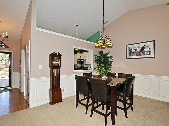 5th image of 7768 Dakota Dr