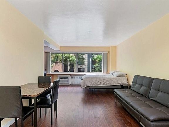 4th image of 225 E 46th St APT 2F