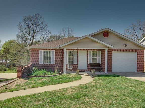 2nd image of 5010 Willowby Dr