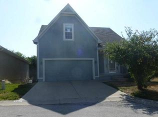12463 Charlotte St, Kansas City, MO 64146