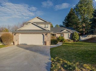 3024 Charity Ct, Kennewick, WA 99338