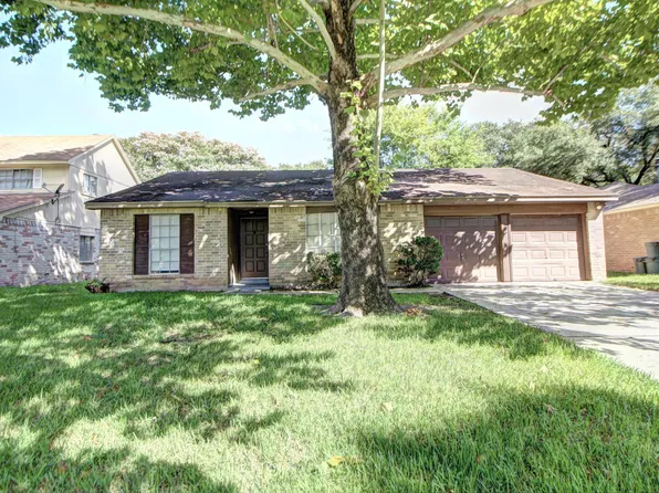 4515 Mossygate Dr, Spring, TX 77373