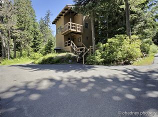 88822 E Round Mountain Loop, Government Camp, OR 97028