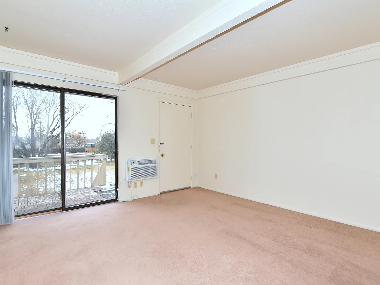 1 bed, 600 sqft, $1,037 — Photo 3
