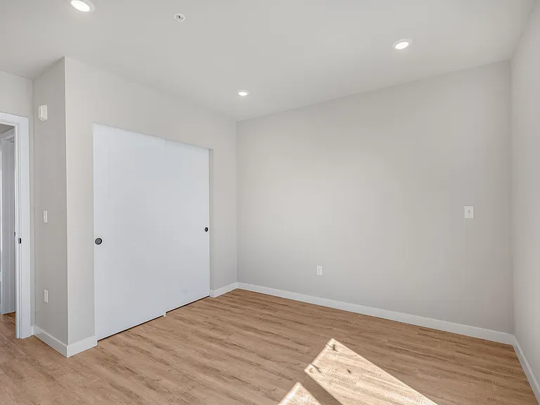 412 NW 65th St — Photo 20