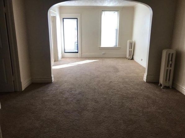 800 E Michigan Ave #4