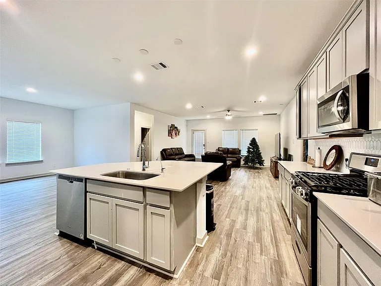3563 Finn Landing Ln — Photo 13