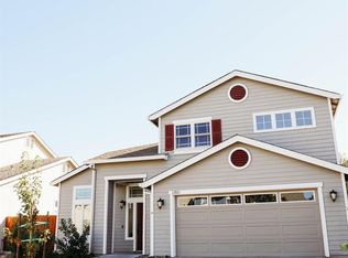 1207 Marque Dr, Rohnert Park, CA 94928