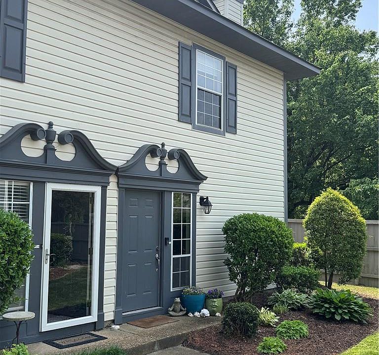 1st image of 407 Chatterton Dr
