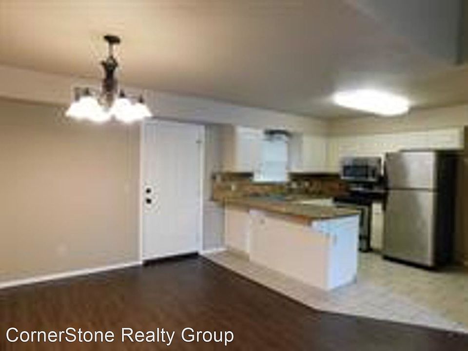 2nd image of 5511 Summit Ct #5503