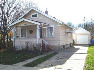 1125 C Ave NW, Cedar Rapids, IA 52405