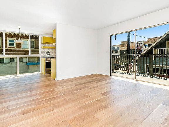 4th image of 40 18th Ave APT 3