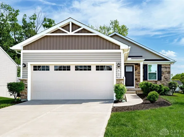 6709 Crystal Harbour Dr, Middletown, OH 45042