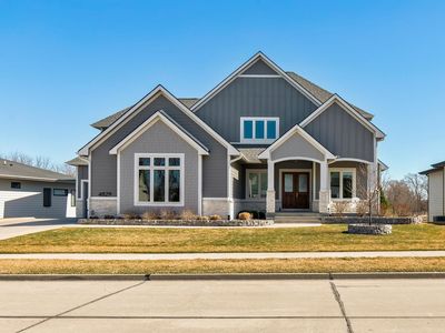 4829 159th St, Urbandale, IA, 50323