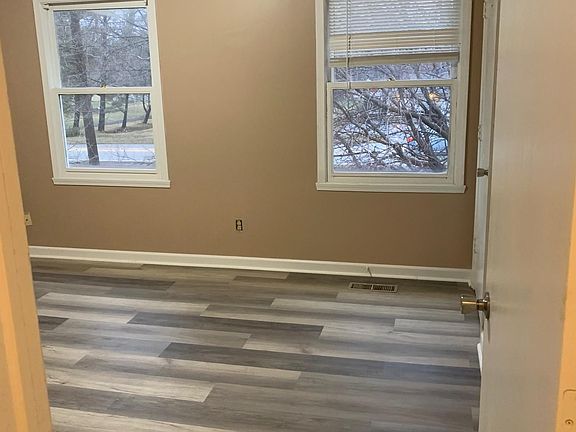 4th image of 8305 W 21st St