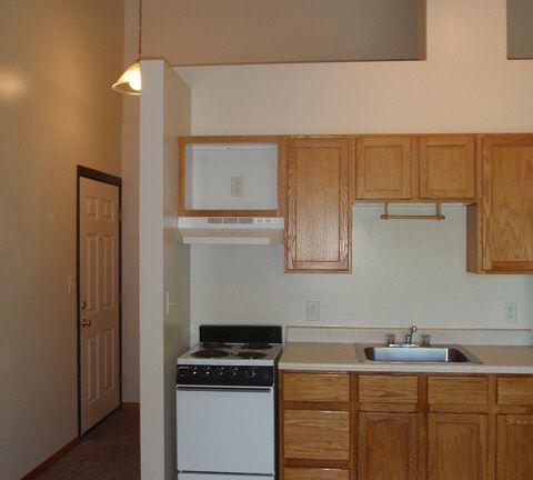 5th image of 1409 S 3rd St W APT 16