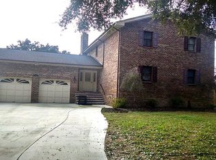 512 Surfwind Dr W, Murrells Inlet, SC 29576