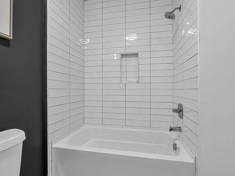 2248 Bailey Ave — Photo 20