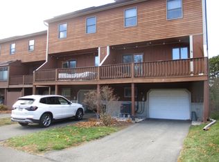 63 Hatfield St APT 7, Northampton, MA 01060
