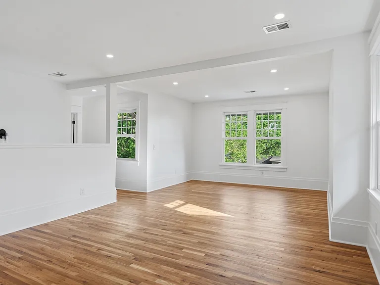 610 Russell St — Photo 24