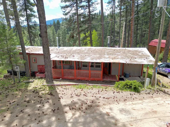 229 Holiday Dr, Garden Valley, ID 83622