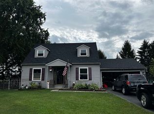 210 Chantilly Rue, Northwood, OH 43619