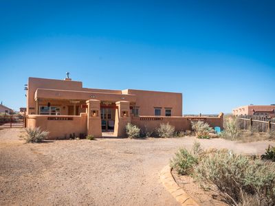2013 Mim Ct NE, Rio Rancho, NM, 87144