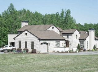 1025 Cross Country Ln, Inman, SC 29349