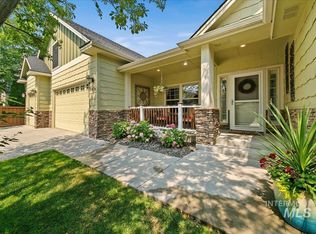 1874 W Rattlesnake Dr, Meridian, ID 83646