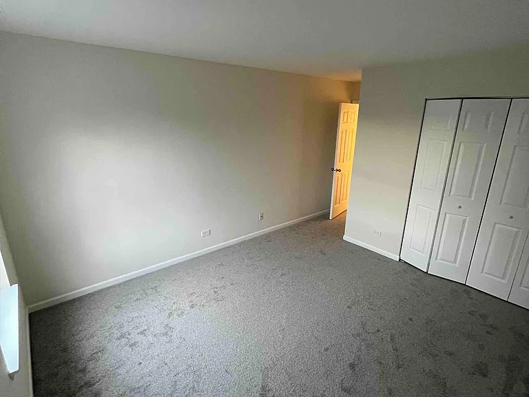 6865 Hampton Cir — Photo 14
