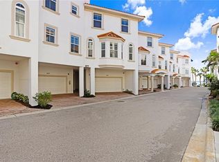 1340 Bayshore Blvd #407, Dunedin, FL 34698
