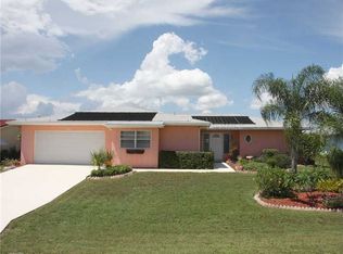 142 Peckham St SE, Pt Charlotte, FL 33952