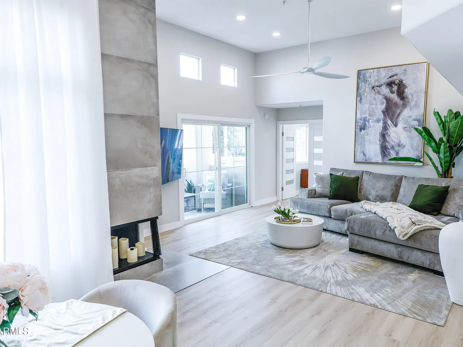 2 bed, 2.0 bath, 1123 sqft, $26,000 — Photo 4